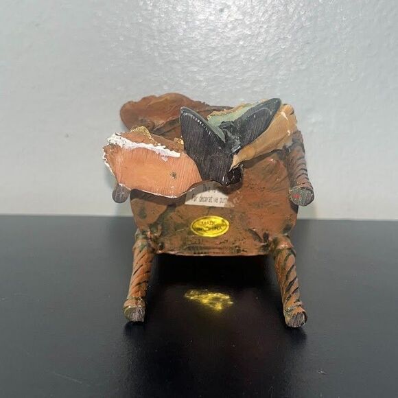 Fancy Victorian Chair Figurine Decorated with Lady's Accessories Miniature 5 in - Picture 8 of 11